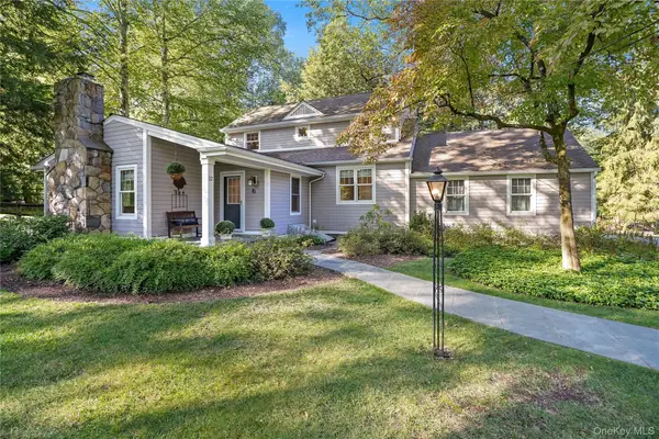 12 N Lake Circle, South Salem, NY 10590