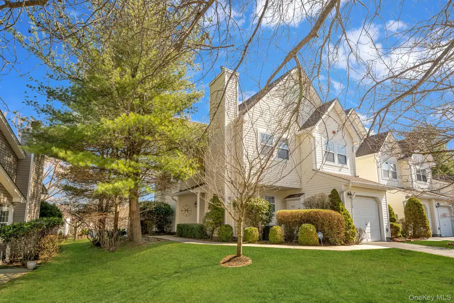 229 Erik Drive, East Setauket, NY 11733 - #2