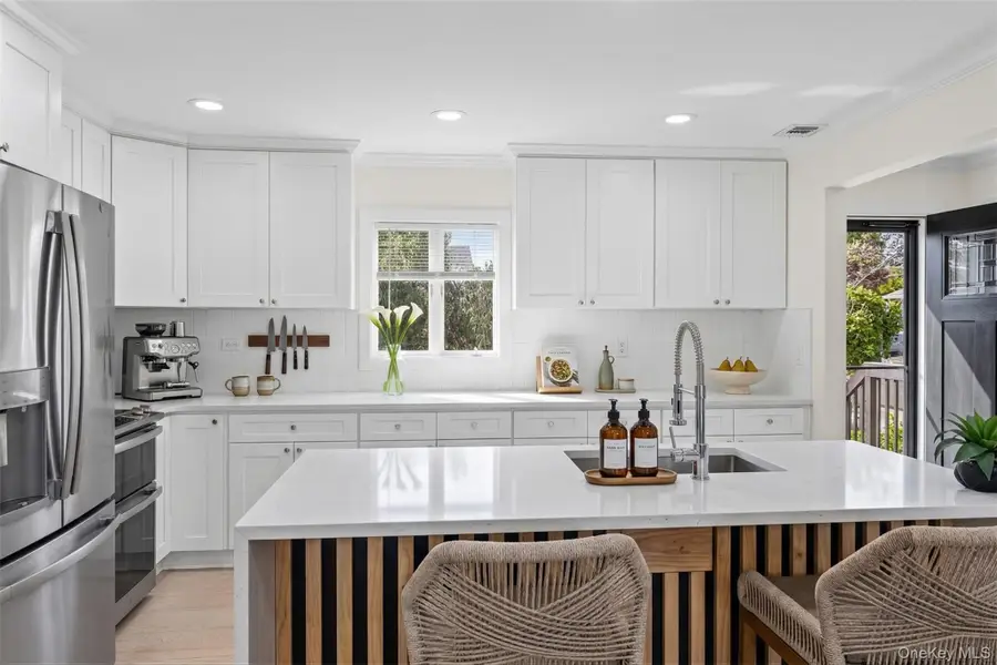 85 Massapequa Avenue, Massapequa, NY 11758 - #3