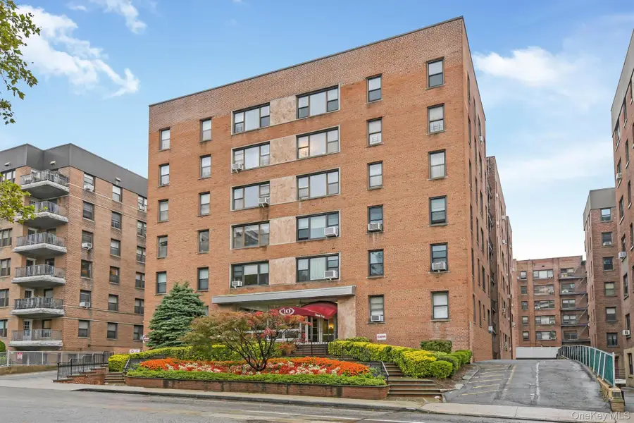 10 N Broadway #1K, White Plains, NY 10601 - #2