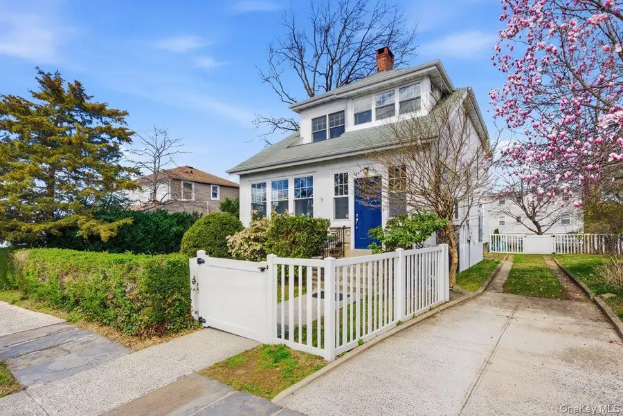 107 Edgewood Avenue, Yonkers, NY 10704 - #3