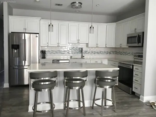 103 Narragansett Villas Drive, Lindenhurst, NY 11757