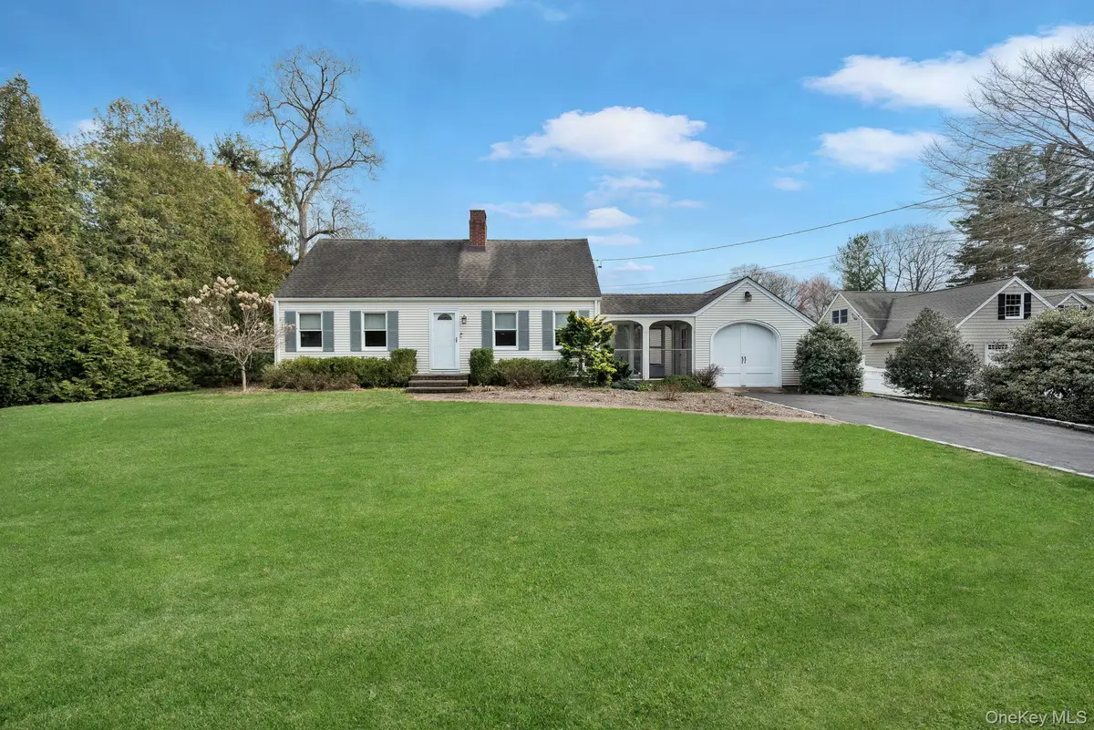 18 Ursular Court, Smithtown, NY 11787 - #1