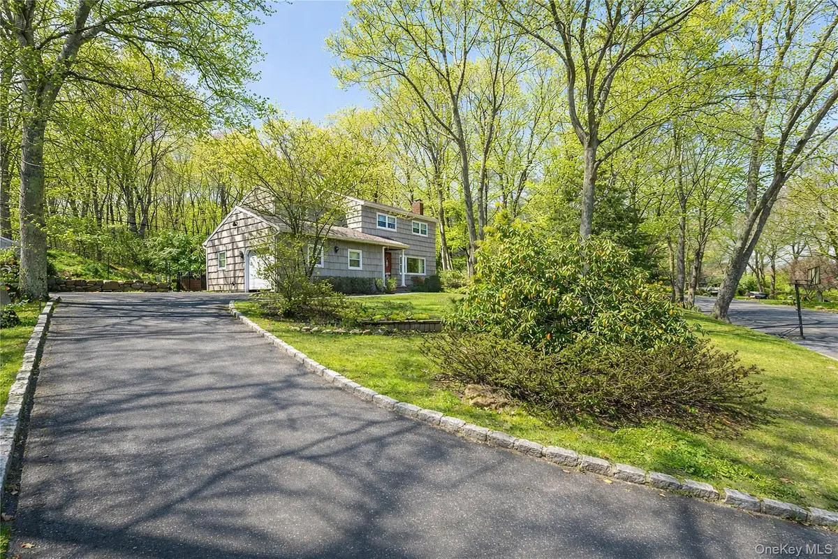 107 Red Oak Court, Port Jefferson, NY 11777 - #1