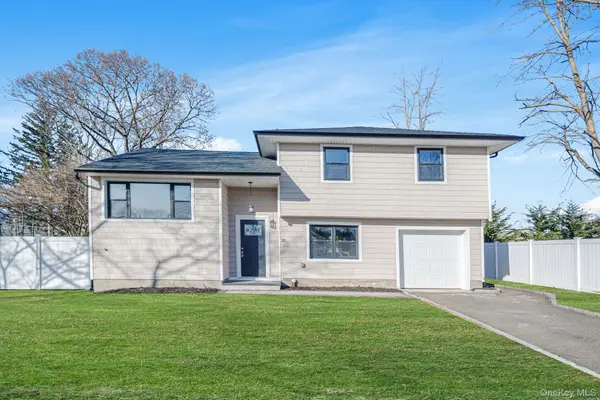 20 Marilynn Street, East Islip, NY 11730