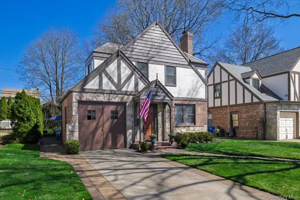 16 Revere Drive E, Floral Park, NY 11001