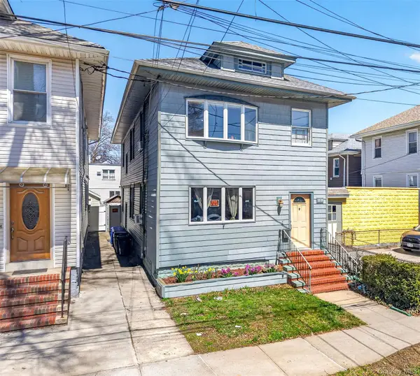 121-29 8th Avenue, College Point, NY 11356