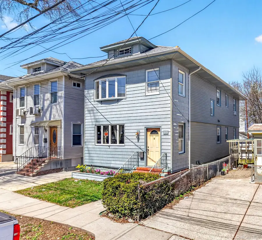 121-29 8th Avenue, College Point, NY 11356 - #2