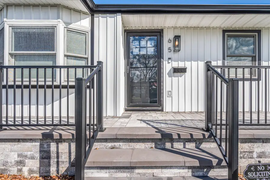 65 39th Street, Islip, NY 11751 - #3