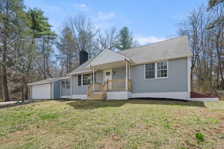50 Pine Woods Road, Hyde Park, NY 12538 - #2