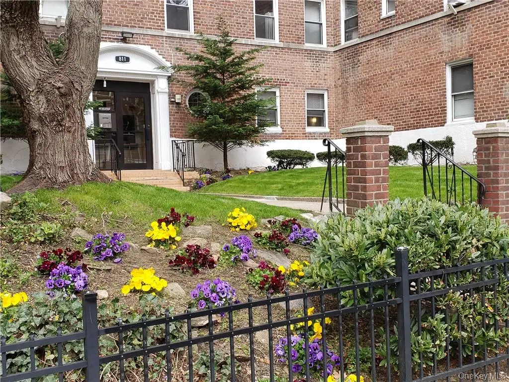 811 Bronx River Road #1 C, Bronxville, NY 10708 - #1