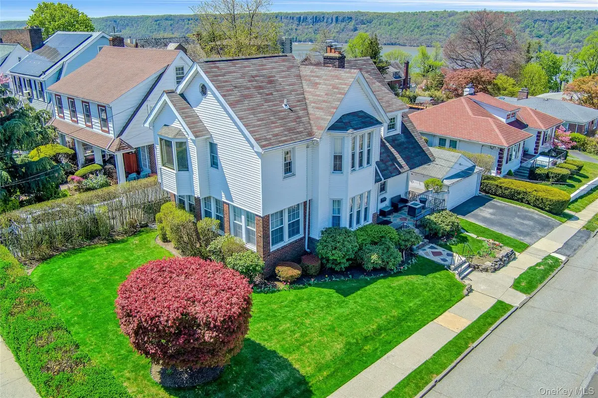 523 N Broadway, Yonkers, NY 10701 - #1