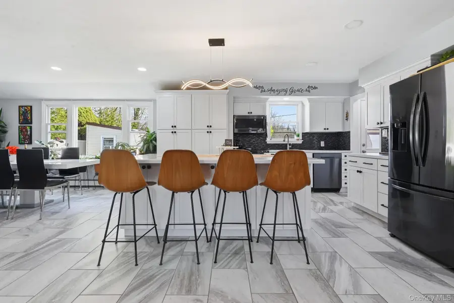 3 Miriam Lane, Plainview, NY 11803 - #3