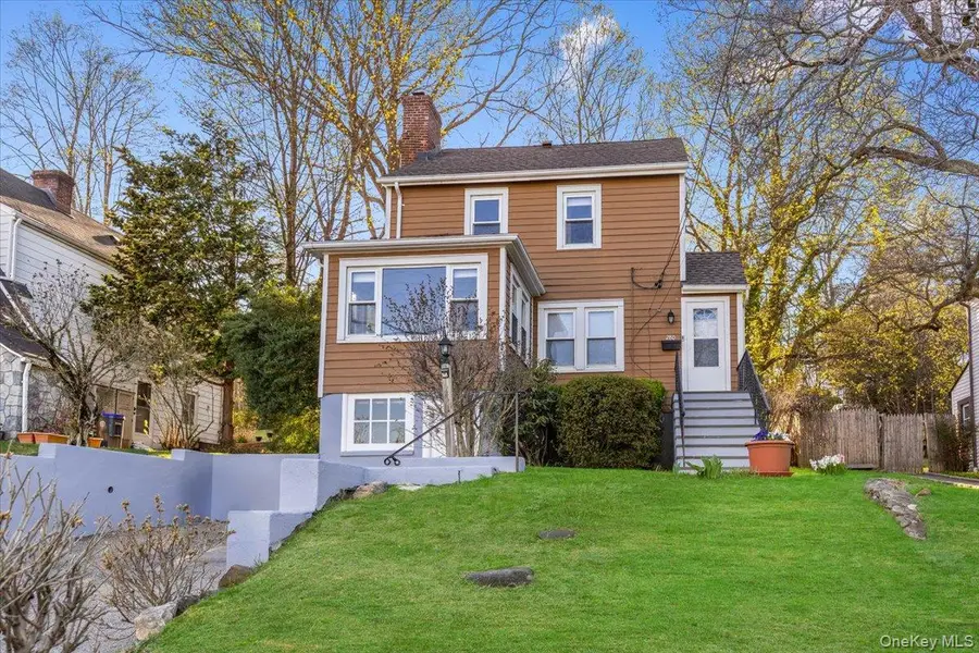 280 Knollwood Road, White Plains, NY 10607 - #2