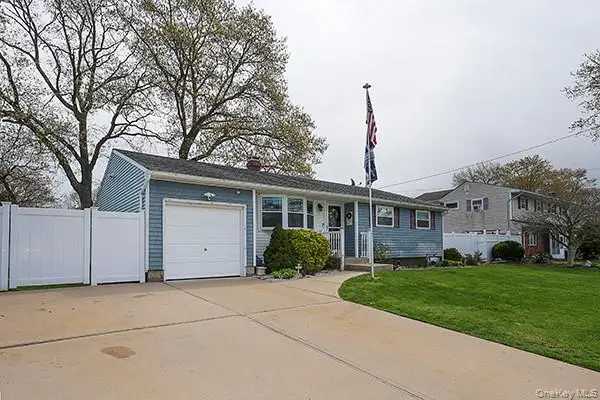 99 Ronkonkoma Boulevard, Centereach, NY 11720 - #3