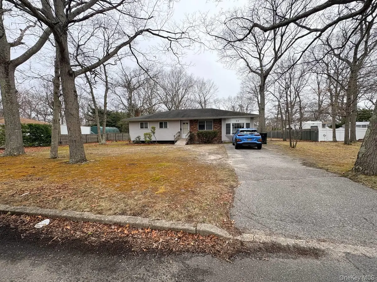 66 40th Street, Islip, NY 11751 - #1