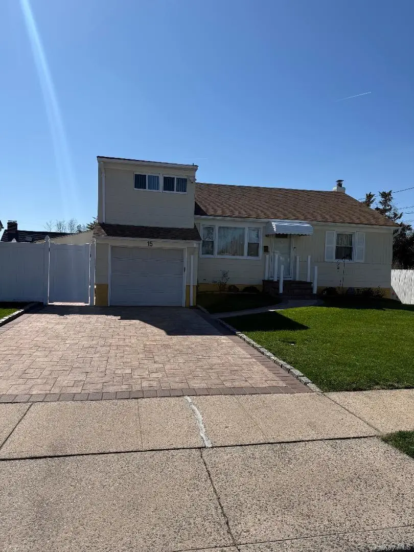 15 Barrington Street, Westbury, NY 11590 - #1