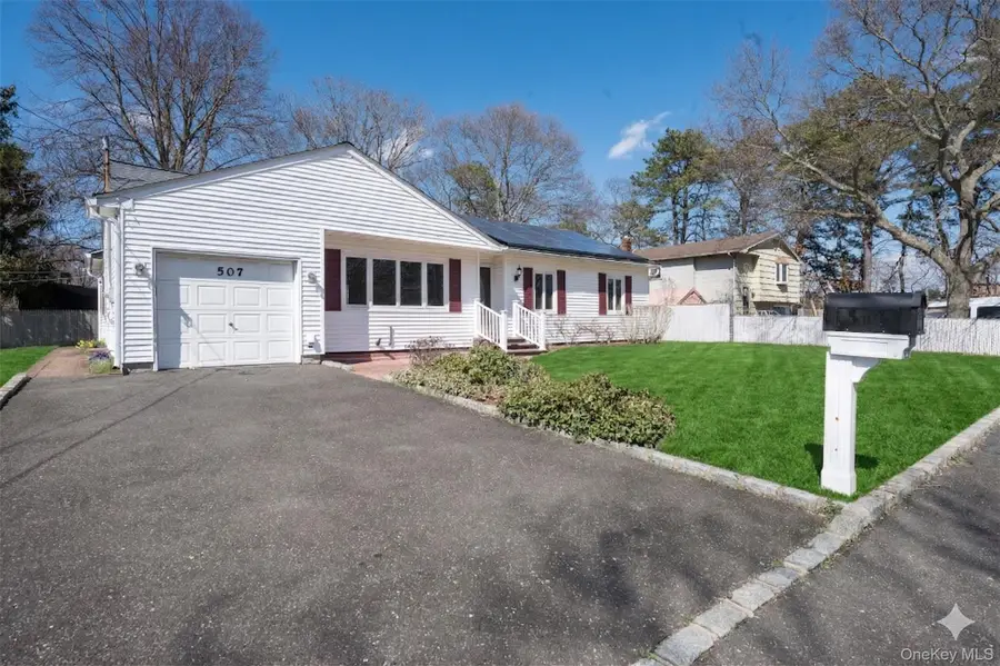 507 Joan Street, Ronkonkoma, NY 11779 - #2