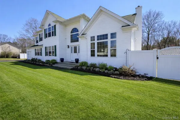 180 Country Road, Medford, NY 11763