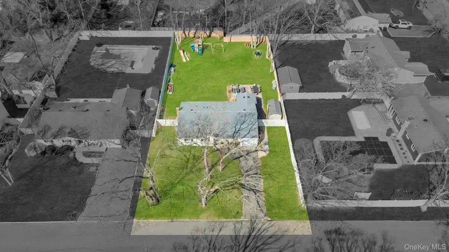 46 Serene Place, Hauppauge, NY 11788 - #2