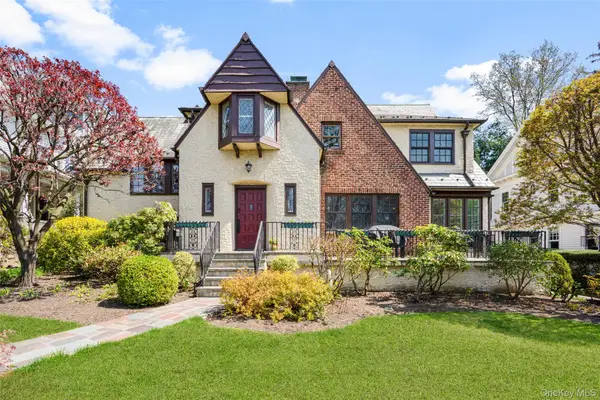 210 Cliff Avenue, Pelham, NY 10803