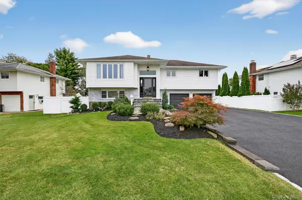 12 Farmstead Road, Commack, NY 11725