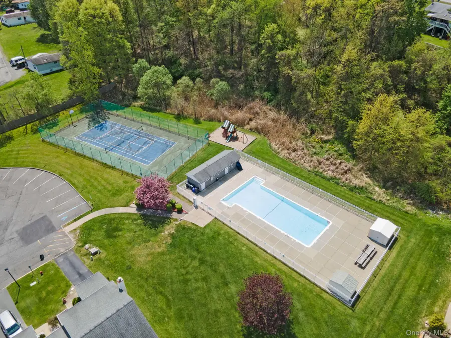 33 Pond Hill Lane, Walden, NY 12586 - #2