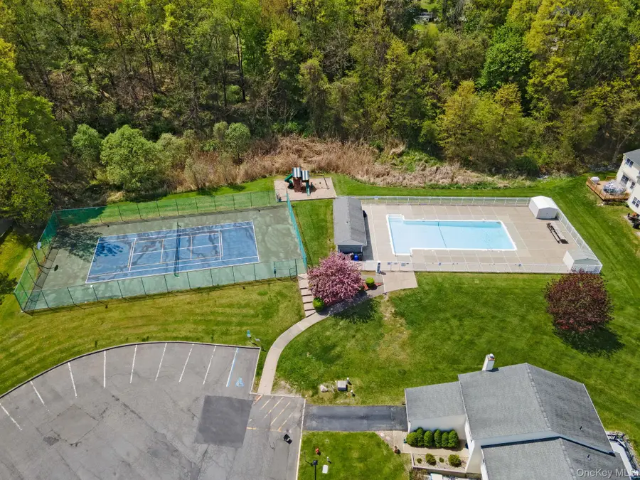 33 Pond Hill Lane, Walden, NY 12586 - #3