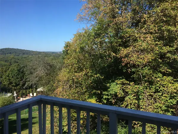 2 Lexington Hill #12, Harriman, NY 10926