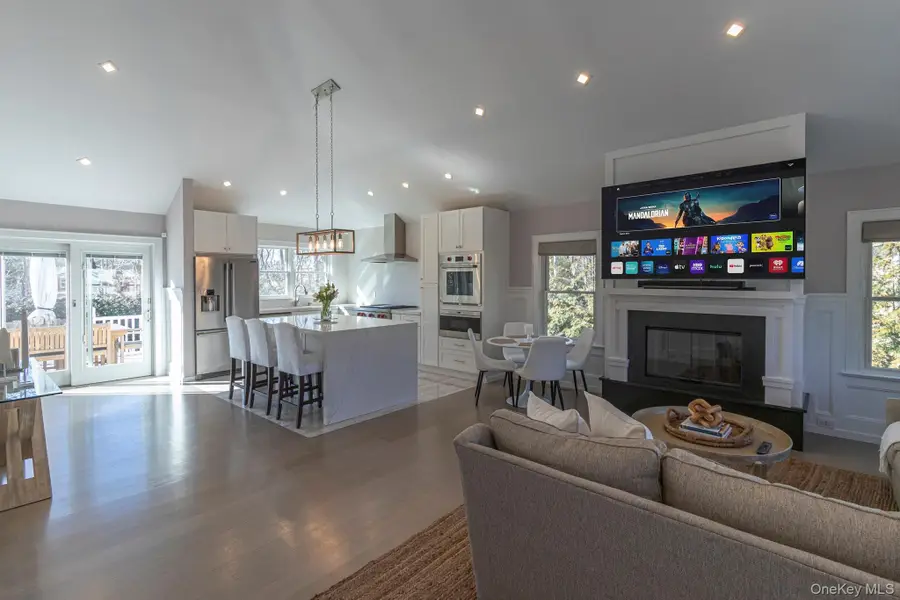 15 Palo Alto Drive, Hampton Bays, NY 11946 - #2