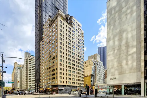 77 W 55th Street #15G, New York (Manhattan), NY 10019
