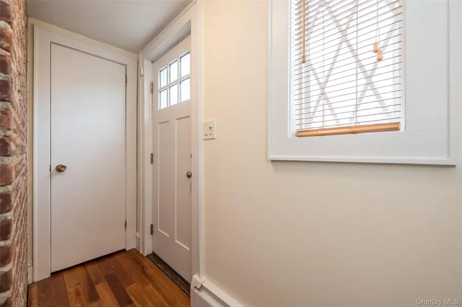 61 Roundhill Drive, Yonkers, NY 10710 - #2