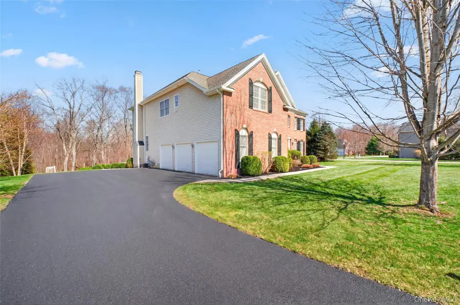 2 Holly Crescent, Hopewell Junction, NY 12533 - #2