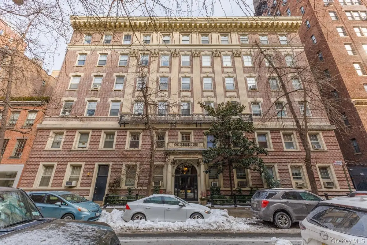 15 E 10th Street #4A, Manhattan, NY 10003 - #1