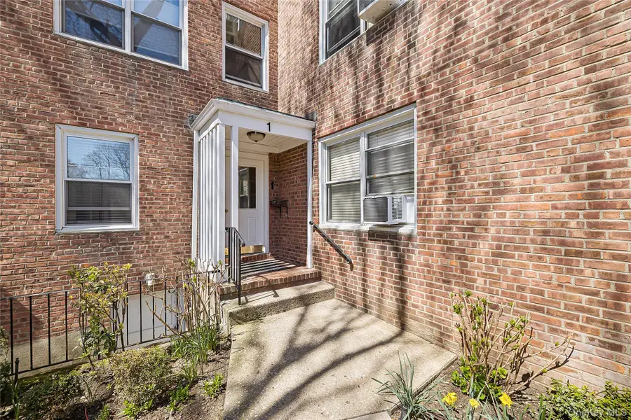 1 Edwards Street #3C, Roslyn Heights, NY 11577 - #2