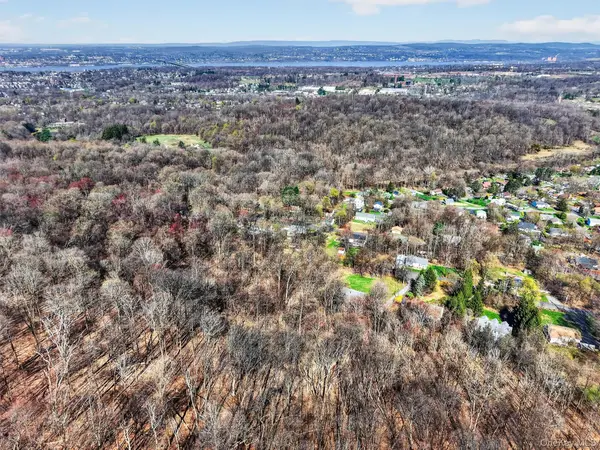 15-16 Hideaway Place, Beacon, NY 12508