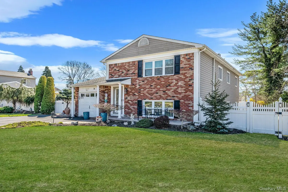 14 Celeste Avenue, Holbrook, NY 11741 - #1