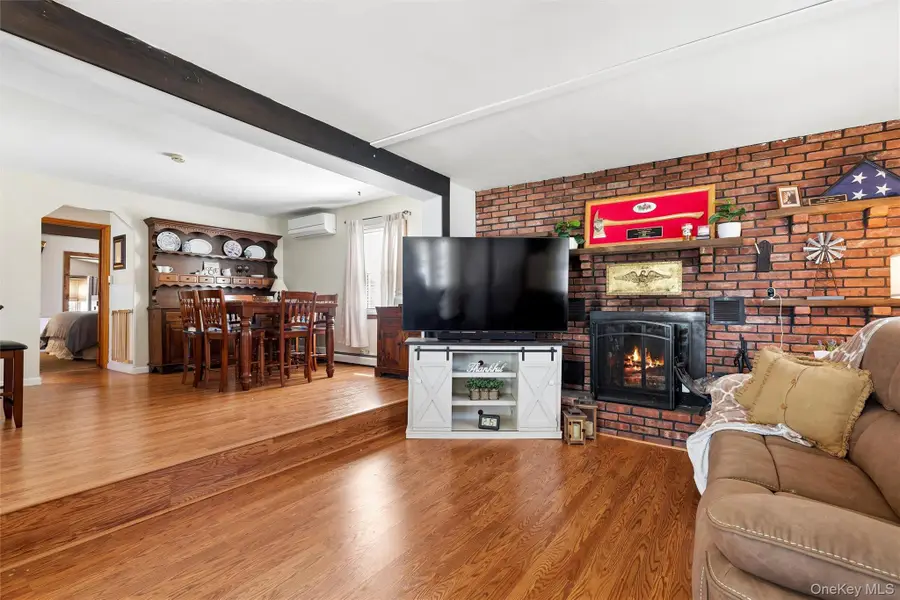 184 Smith Road, Ronkonkoma, NY 11779 - #3