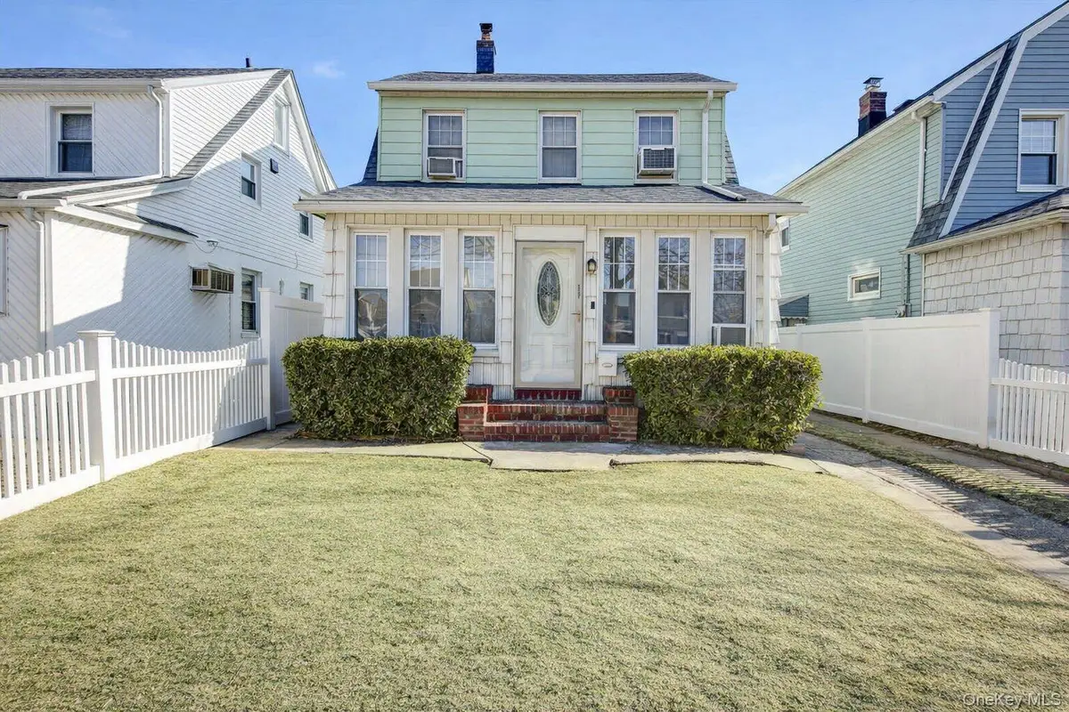 8991 215th Place, Queens Village, NY 11427 - #1