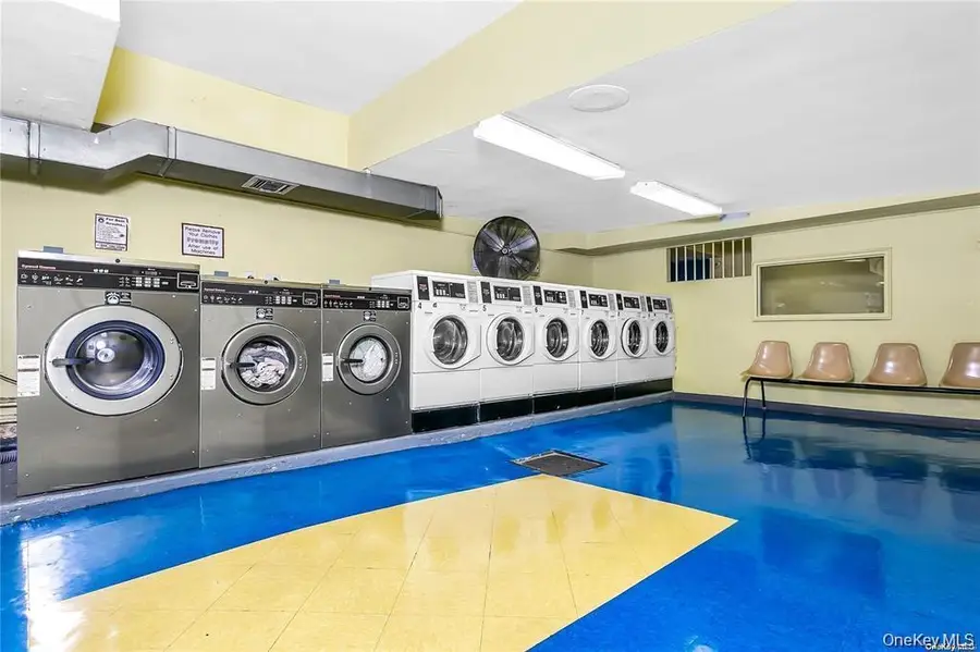 139-15 83rd Avenue #330, Briarwood, NY 11435 - #2