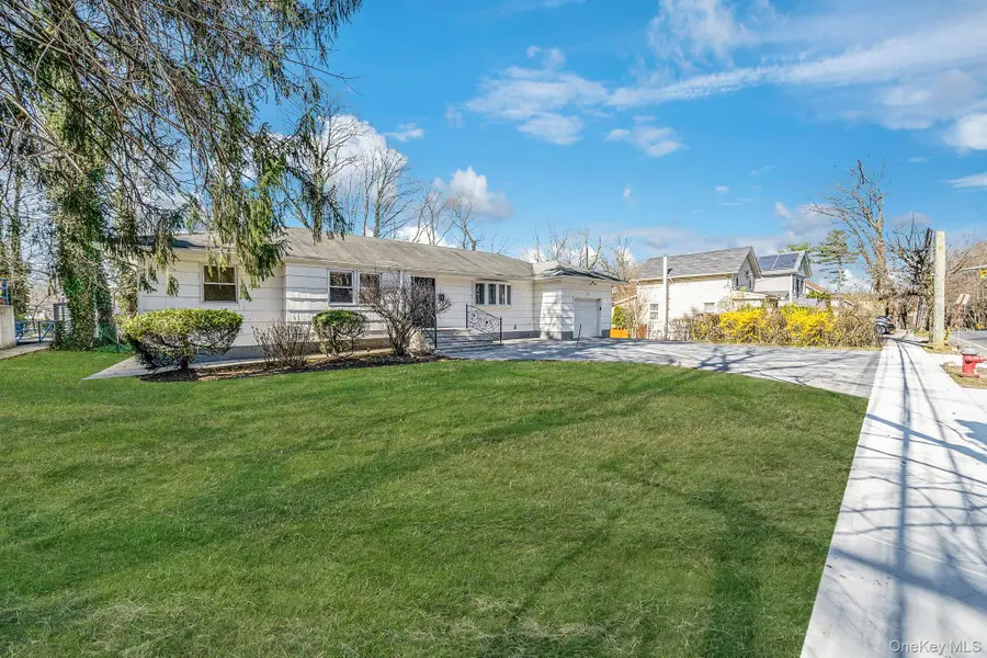 45 Roslyn Road, Roslyn Heights, NY 11577 - #3