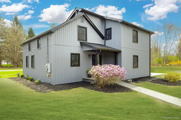 96 Montfort Road, Wappingers Falls, NY 12590