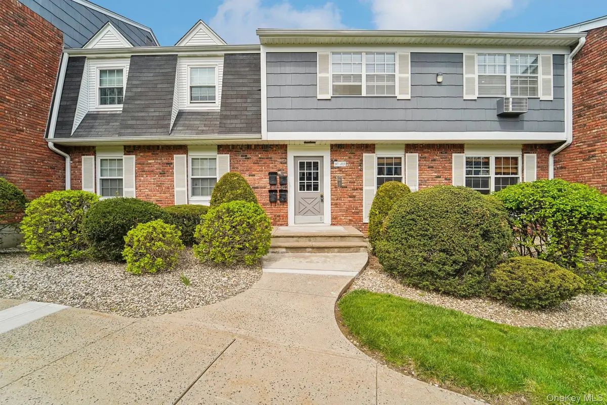 103 Doxbury Lane, Suffern, NY 10901 - #1