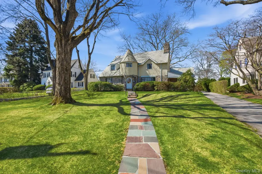 5 Seymour Place, White Plains, NY 10605 - #2