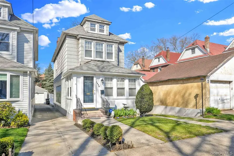 70-49 Loubet Street, Forest Hills, NY 11375 - #3