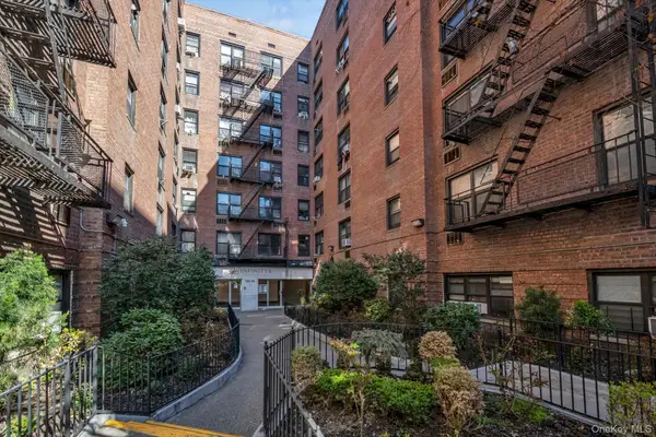132-35 Sanford Avenue #613, Flushing, NY 11355