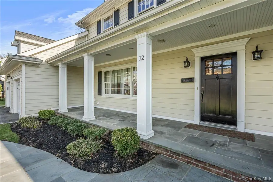 12 Whitehall Road, Rockville Centre, NY 11570 - #3