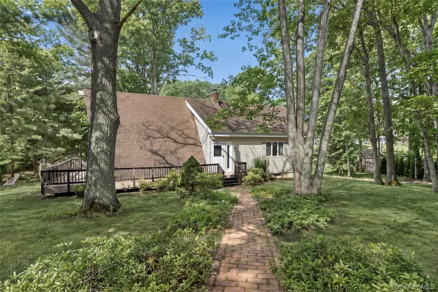 600 Highwood Road, Southold, NY 11971 - #2