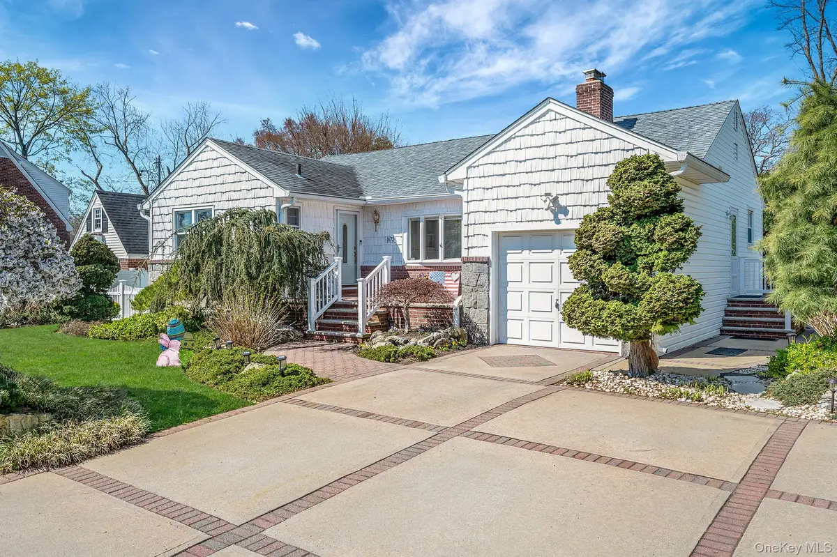 1672 Eyre Place, North Bellmore, NY 11710 - #1