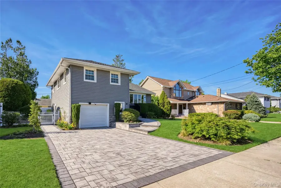 46 Elmtree Lane, Jericho, NY 11753 - #2